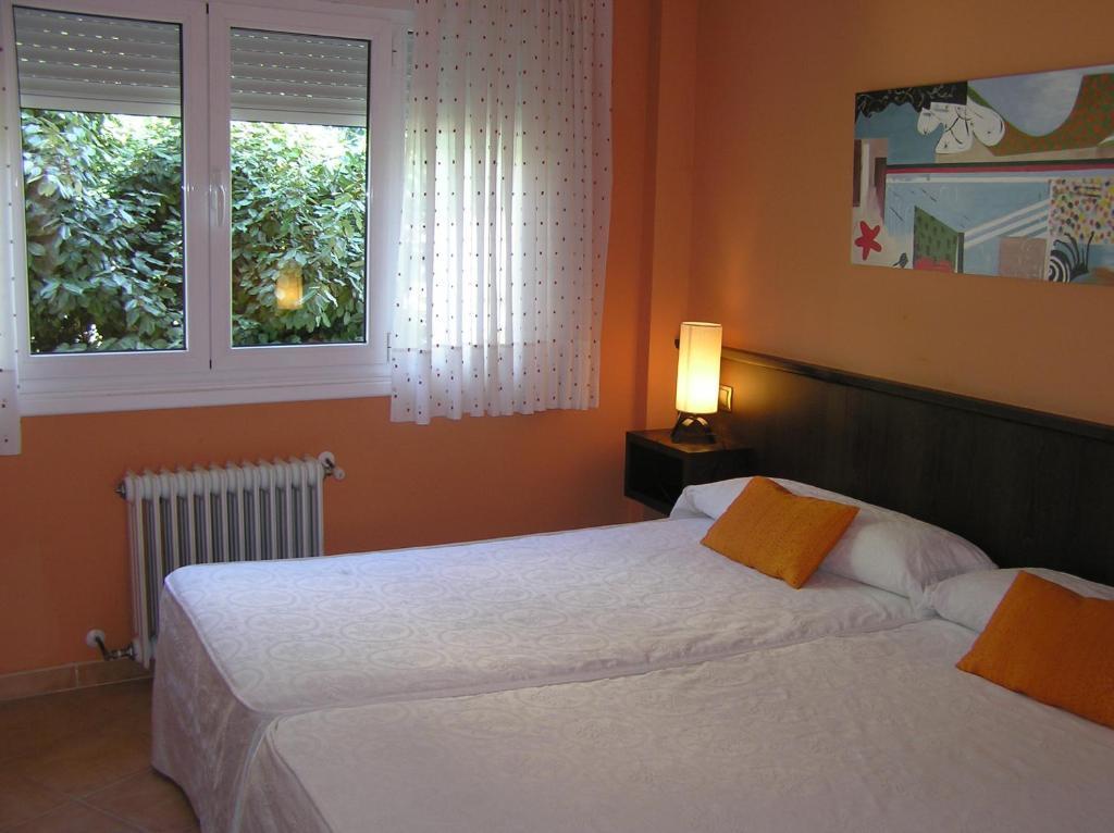 Hotel Entrevines Colunga Pokoj fotografie